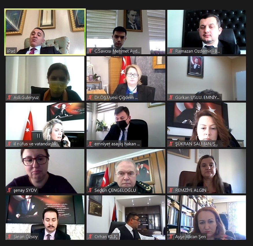 Kadına Yönelik Şiddetle Mücadele Koordinasyon, İzleme ve Değerlendirme Toplantısı Valimiz Sayın Osman BİLGİN'in başkanlığında video konferans yöntemi ile gerçekleştirilmiştir.