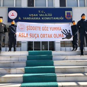25 Kasım Kadına Yönelik Şiddete Karşı Uluslararası Mücadele Günü Etkinlikleri - fotoğraf 10