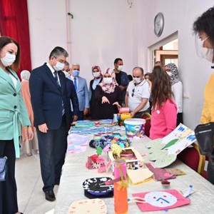 Çocuklar, “Sıfır Atık Projesi” Kapsamında Atık Materyalleri Sanat Eserine Dönüştürdüler - fotoğraf 2