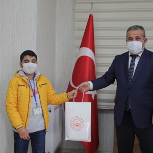 Milli Şairimiz Mehmet Akif Ersoy Ve İstiklal Marşımız Üzerine Bilgi Yarışması - fotoğraf 2