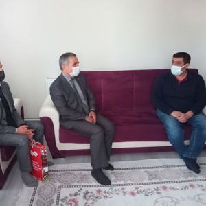 İl Müdürümüz Mahmut ÖZDEMİR Şehit Piyade Er Adem TAR’ın Ailesini Ziyaret Etti - fotoğraf 1
