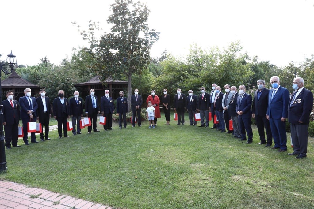 Bakan Selçuk: “Harp ve Vazife Malullerimizin Ek Ödemelerini Yarın Yapacağız”