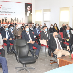 İL MÜDÜRLÜĞÜMÜZ YIL SONU DEĞERLENDİRME TOPLANTISI YAPILDI - fotoğraf 2