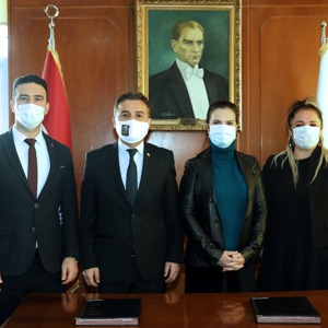 Adana Aile Çalışma ve Sosyal Hizmetler İl Müdürlüğümüz ile Çukurova Üniversitesi Arasında “Eğitim Protokolü” İmzalandı - fotoğraf 3