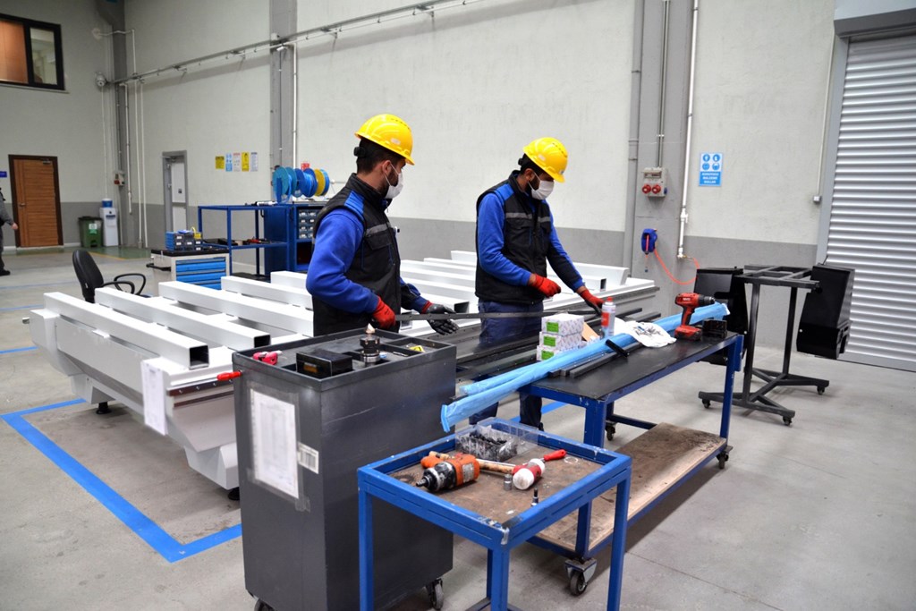 Bakan Selçuk: “2020 Yılında 869 Bin İşe Yerleştirmeye Aracılık Ettik”