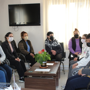 İl Müdürümüz, Adana Çocuk Hakları Komitesi ve Okul Destek Projesi’nden Yararlanan Çocuklarımız ve Aileleri ile Bir Araya Geldi - fotoğraf 9
