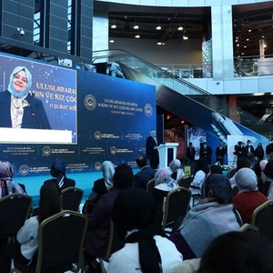 Minister SELÇUK attended to the Program on “International Day of Women and Girls in Science’’ in Konya. - fotoğraf 3