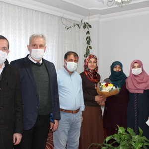 Şehit Sebahattin BOZO ve Şehit Nevzat KAYA'nın Aileleri Ziyaret Edildi - fotoğraf 1