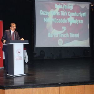 Kıbrıs Barış Harekatına Katılan Gazilerimize Madalyaları Takdim Edildi - fotoğraf 2