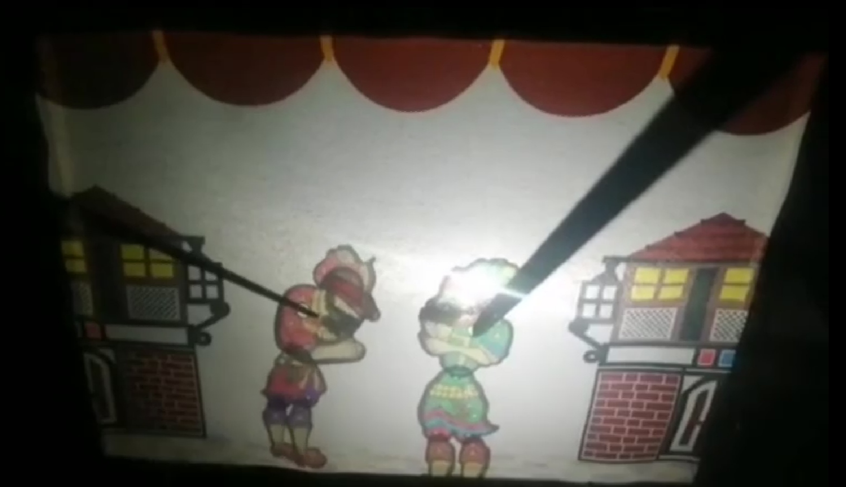 Hacivat ve Karagözün  Maskeli Gösterisi 