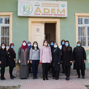 Sayın Valimizin Eşi Hatice Sarıibrahim Hanımefendi (ADEM) Aile Destek Merkezimizi Ziyaret Etti - fotoğraf 1