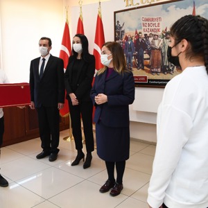 Anadolu Gönül Yolu – 81 Genç 81 Bayrak Etkinliği Devir Teslim Töreni Gerçekleştirildi - fotoğraf 4