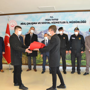 Anadolu Gönül Yolu 81 Genç 81 Bayrak - fotoğraf 8