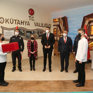 Anadolu Gönül Yolu – 81 Genç 81 Bayrak Etkinliği Devir Teslim Töreni Gerçekleştirildi - fotoğraf 2