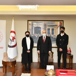 Şanlı Bayrağımızı Teslim Aldık - fotoğraf 4