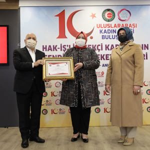 Bakan Selçuk, Hak-İş Tarafından Düzenlenen 10. Uluslararası Kadın Emeği Buluşması'na Katıldı - fotoğraf 2