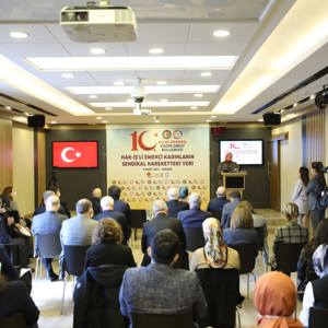 Bakan Selçuk, Hak-İş Tarafından Düzenlenen 10. Uluslararası Kadın Emeği Buluşması'na Katıldı - fotoğraf 4