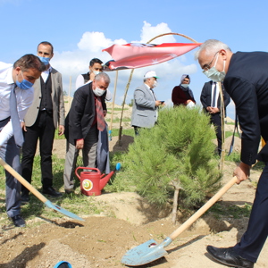 Mercan Seferberliği ile Fidanlar Toprakla Buluştu - fotoğraf 2