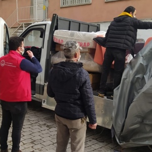Sosyal Destek Hızır Tokat Projesi Kapsamında İhtiyaç Sahibi 2 Aileye Eşya Yardımı Yapıldı - fotoğraf 2