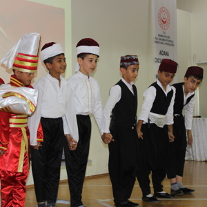 Valimiz Süleyman Elban'ın katılımı ile Adana Çocuk Evleri Sitemizde Çanakkale Zaferi Kutlamaları Gerçekleştirildi - fotoğraf 13