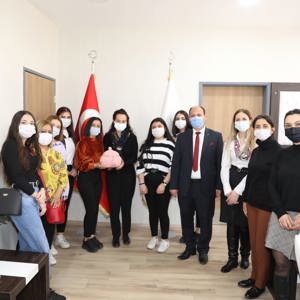 Gençlerimiz Çukurova Üniversitesi Rektörü Prof. Dr. Meryem Tuncel’e İade-i Ziyarette Bulundu - fotoğraf 10