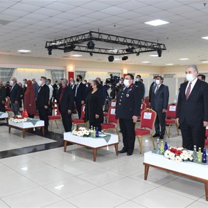 Şehit Ailelerimiz ve Gazilerimize Yönelik, "Devlet Övünç Madalyası ve Beratı Tevcih Töreni", Valimiz Süleyman Elban'ın Katılımı ile Gerçekleşti - fotoğraf 2