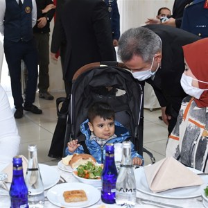 Şehit Ailelerimiz ve Gazilerimize Yönelik, "Devlet Övünç Madalyası ve Beratı Tevcih Töreni", Valimiz Süleyman Elban'ın Katılımı ile Gerçekleşti - fotoğraf 14