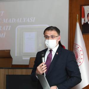 18 Mart Çanakkale Zaferi ve Şehitleri Anma Gününde Bir Dizi Etkinlik Düzenlendi - fotoğraf 25