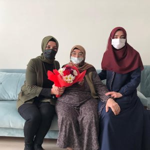 Çanakkale Zaferi'nin 106.Yıldönümü Münasebetiyle İlimizde Bulunan Şehit Ailelerimiz Ziyaret Edildi - fotoğraf 4