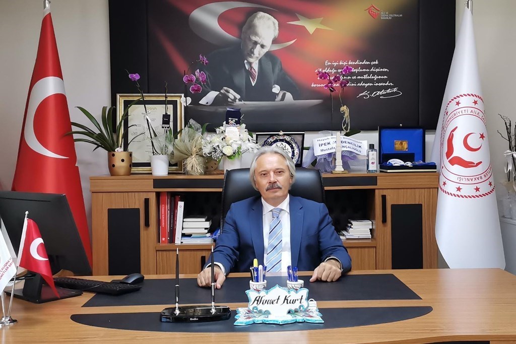 İl Müdürümüz Ahmet KURT “18-24 Mart Yaşlılara Saygı Haftası” Dolayısıyla Mesaj Yayımladı