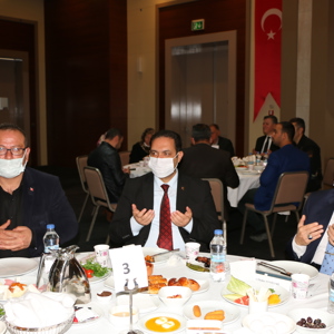 Çanakkale Zaferini Yâd Ediyoruz - fotoğraf 1