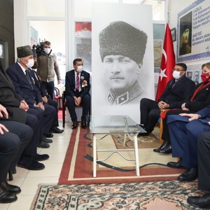 Çanakkale Zaferi’nin 106. Yılı Gururla Kutlandı - fotoğraf 9