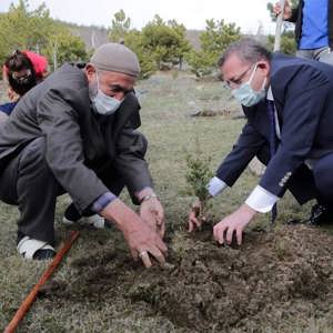 Yaşlılar Haftası Kuruluşlarımız Sadece Yaşlılların Katılımı ve Kovid 19 Salgını Tedbrileri Kapsamında Kutlandı - fotoğraf 1