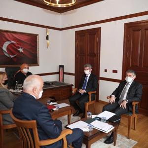 Bakan Selçuk, Türkiye Gaziler ve Şehit Aileleri Vakfı’nı Ziyaret Etti - fotoğraf 4