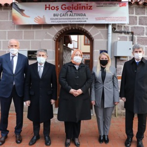 Bakan Selçuk, Türkiye Gaziler ve Şehit Aileleri Vakfı’nı Ziyaret Etti - fotoğraf 1