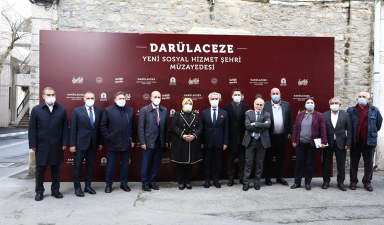 Bakan Selçuk, Darülaceze’nin Yeni Sosyal Hizmet Şehri Müzayedesine Katıldı