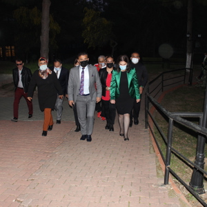 Çukurova Üniversitesi Rektörü Prof. Dr. Meryem Tuncel, Yaşlılarımızla Bir Araya Geldi - fotoğraf 16