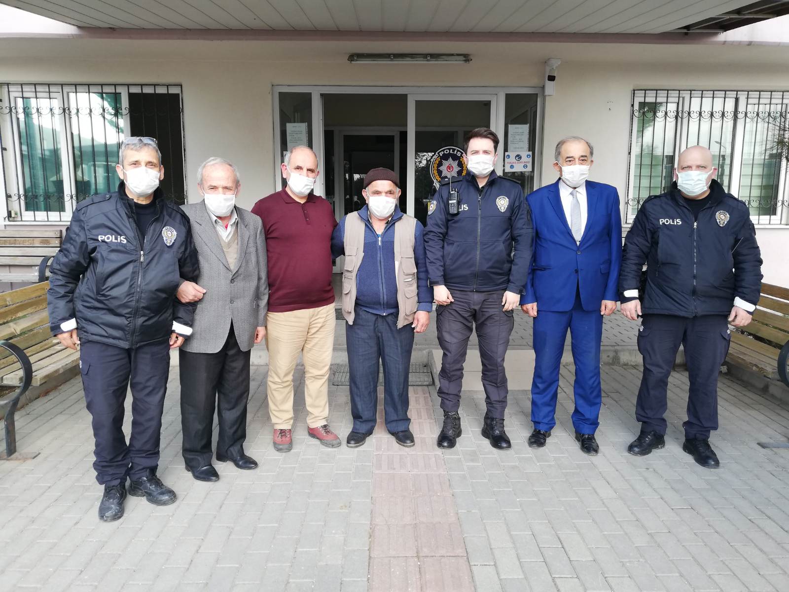 Huzurevi Sakinlerimizin Polis Haftası Ziyareti