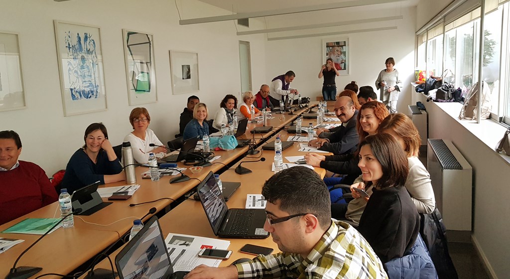 Fizyoterapistlere Yönelik Oyun Temelli ve Aile Merkezli Erken Müdahale Yaklaşımları Projesi 4. Uluslararası Ortaklar Toplantısı Portekiz’de Yapıldı