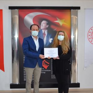 Covid-19 Süreci Çalışmaları Kapsamında Teşekkür Belgeleri  Personellerimize Teslim Edildi - fotoğraf 8