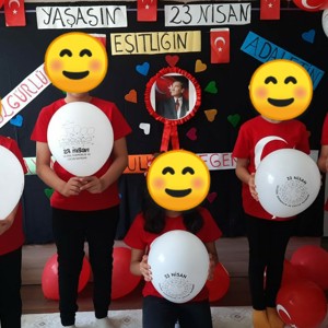ÇEKOM Ve AKV ÇES Çocuklarımız 23 Nisan Etkinlik Köşesi Oluşturdu. - fotoğraf 1
