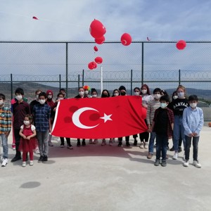 23 Nisan Ulusal Egemenlik ve Çocuk Bayramı Kutlu Olsun - fotoğraf 1