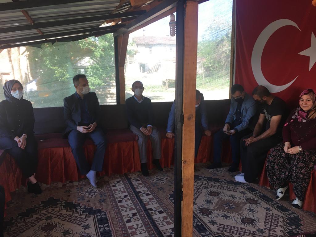 Şehitlerimiz Annelerinin Anneler Günü Kutlu Olsun