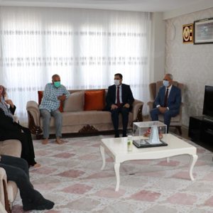 İl Müdürümüz Rifai Yıldırım Anneler Günü Münasebetiyle Şehit Yakınlarını Ziyaret Etti - fotoğraf 7