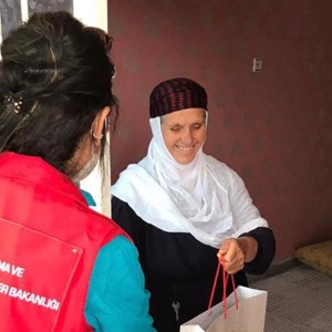 Şehit Yakını ve Gazilerimizi Ziyaret Ederek Bayramlarını Kutladık.	 - fotoğraf 14