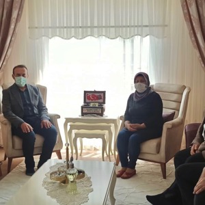 BU BAYRAMDA ŞEHİT YAKINLARIMIZI YALNIZ BIRAKMADIK  - fotoğraf 16
