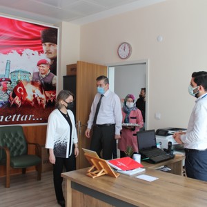 İl Müdür V. Fatma Uz Ramazan Bayramı Münasebetiyle Personeli İle Bayramlaştı - fotoğraf 1
