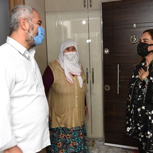 Valimiz Sayın Funda Kocabıyık, Anneler Günü Münasebetiyle Şehit Annelerini Ziyaret Etti - fotoğraf 7