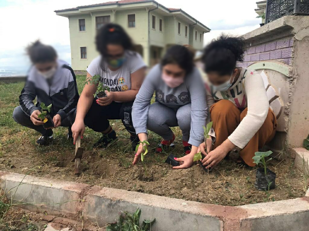 Çocuklarımız Hobi Bahçesinde 