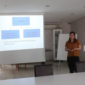 İl Müdürlüğü ve Kuruluşlarımızda görev yapmakta bulunan şoförlerimize yönelik “İletişim ve Sorun Çözme Becerileri”,”Stresle Başa Çıkma” ve “ Sağlıklı Beslenme” konularında eğitimler düzenlenmiştir. - fotoğraf 3